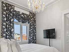 Crystal chandelier CH-12 Crystal-DG brightened luxurious residence Vodickova 33, Prague